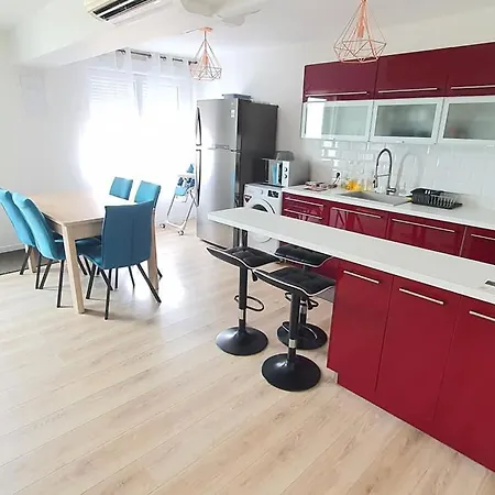 Gîte 5 personnes Dompierre sur Besbre Extérieur photo